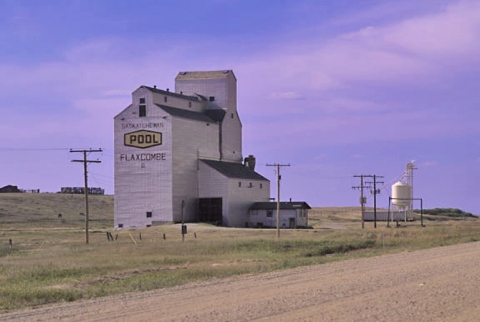 Image of wooden elevator at Flaxcombe, SK