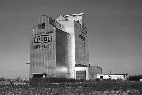 Photograph of wooden grain elevator at Melfort, Saskatchewan