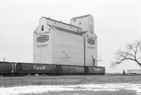 Wooden grain elevator at Maymont, Saskatchewan