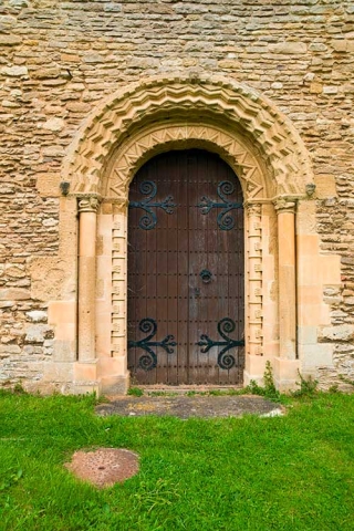 Photo of side door at St Mary the Virgin Church, Bampton, Oxfordshire, UK