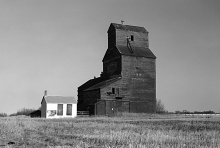 Photograph of wooden grain elevator at Tonkin, Saskatchewan
